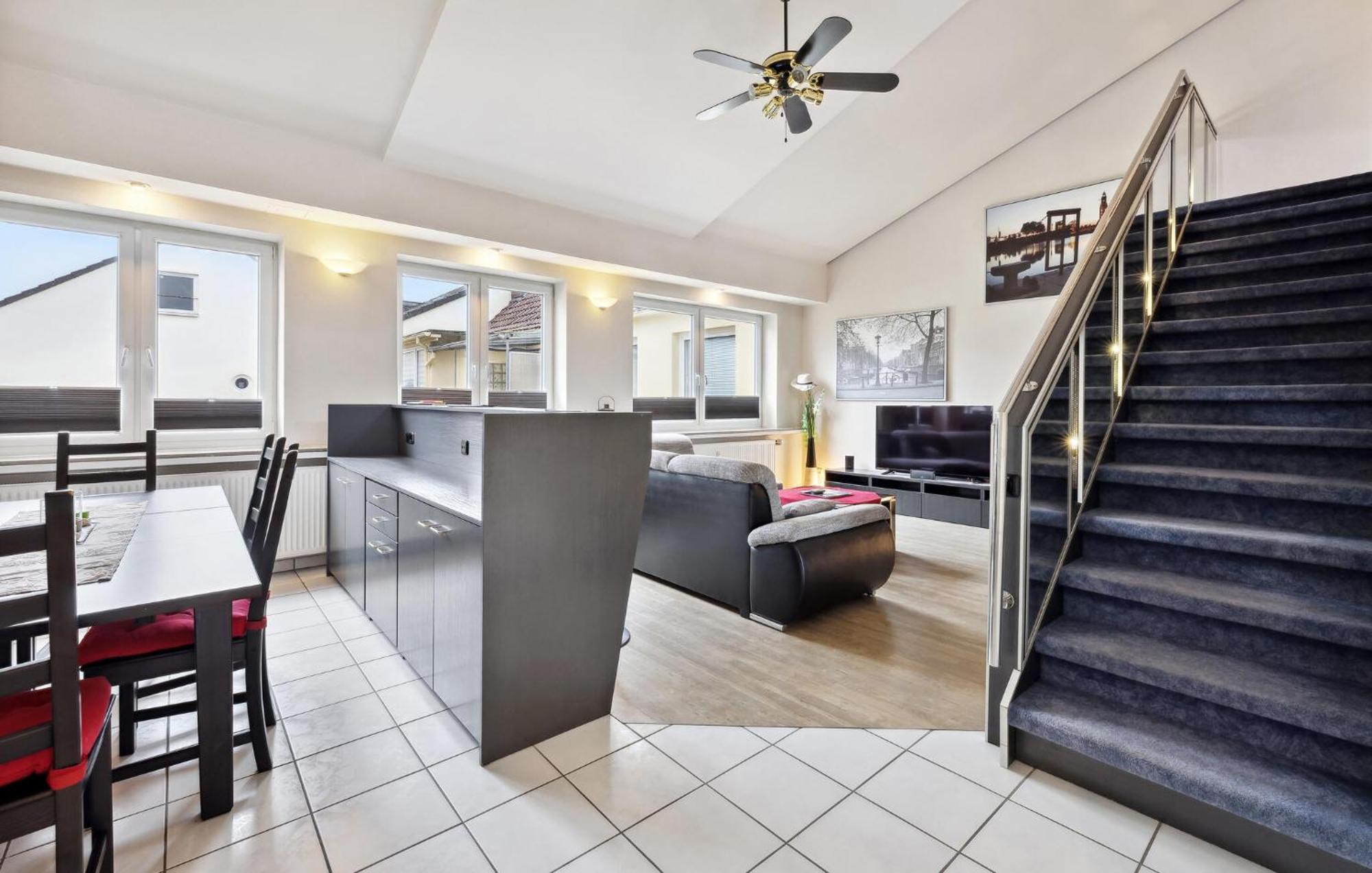 Amazing Apartment In Bremerhaven With Kitchen Eksteriør bilde